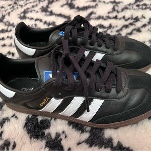 Adidas Samba Black and White women’s Shoes size 8.5